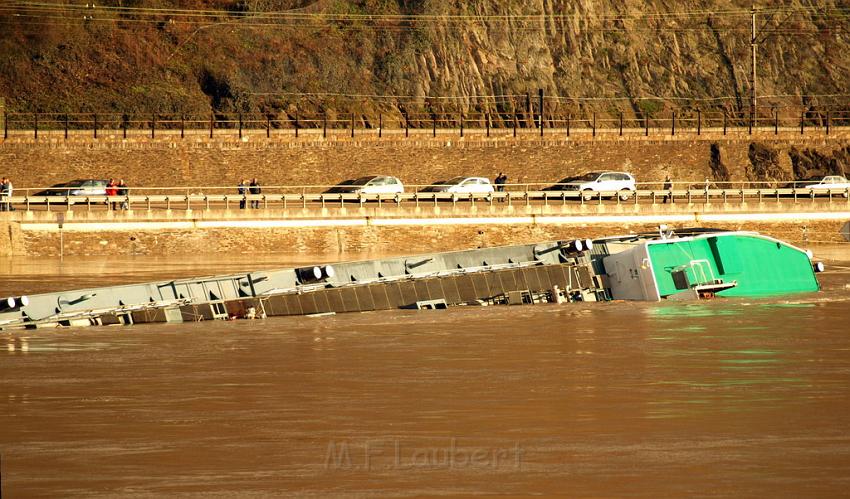 Schiff gesunken St Goarhausen Loreley P224.jpg